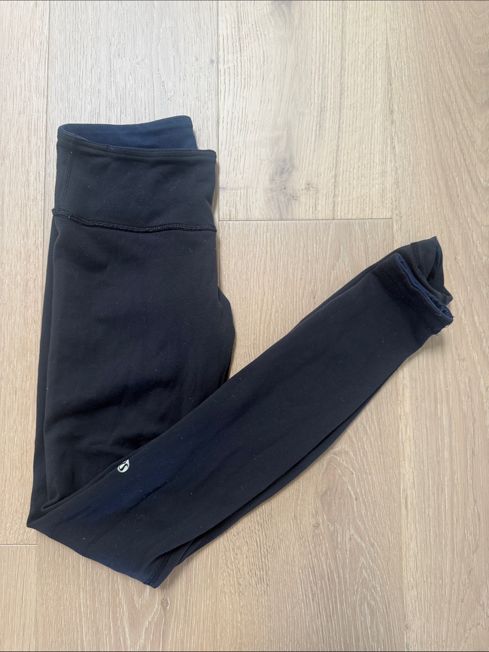 Lululemon reversable wunder unders - Picture 4 of 8